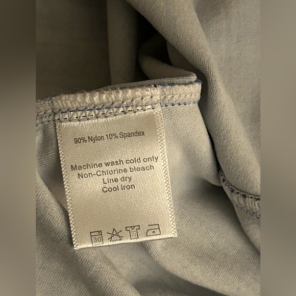 ALO Yoga Women's Blue Tank Top Size Medium - Picture 5 of 7